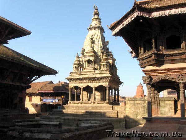 Центральная площадь Бхактапура. Непал