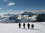 Восхождение на Эльбрус с юга. Участники после восхождения на вершину Эльбруса