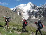 Эльбрус с юга. Продвижение к вершине Кезген и перевалу в районе Приэльбрусья.