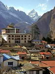 Монастырь Тенгбоче. Путешествие в Гималаи. Треккинг к подножью Эвереста в Непале.