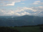 Вид на Кавказские горы в конном туре по рекам и озерам Северного Кавказа.