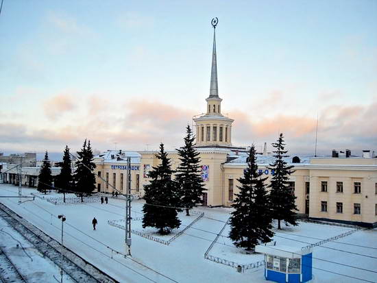 Новый год в Карелии на снегоходах. Зимний Петрозаводск