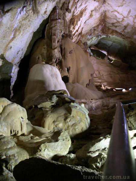 Пещера Мраморная, Чатыр-Даг, один из залов. Велотур по горному Крыму.