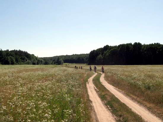 Велотур по Украине. На велосипеде по грунтовым, полевым, лесным дорогам.