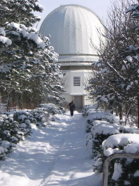 Научный. На территории обсерватории. Начало новогоднего тура в Крыму