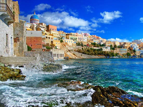 Сирос - самый населенный остров архипелага Киклады. Греция: отдых на яхте